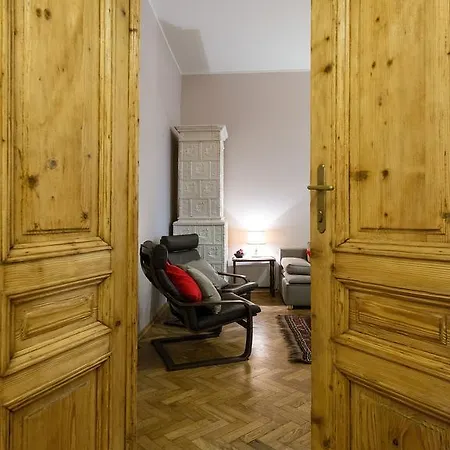 Apartment 5 Bedroom Family Krakow