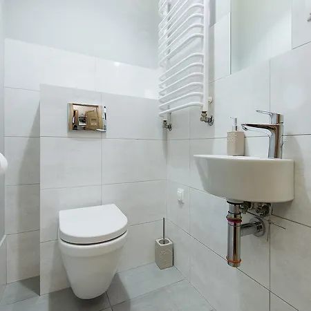5 Bedroom Family Krakow