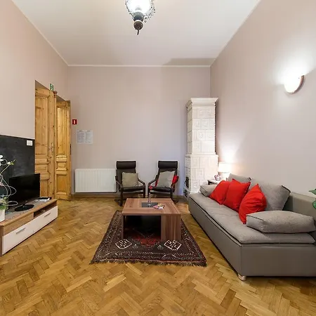 5 Bedroom Family Apartment Krakow